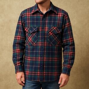 Pendelton Outdoors Man Virgin Wool Plaid Shirt Made In USA